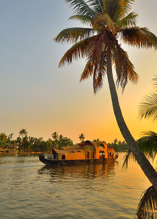 Kerala Houseboat Tour